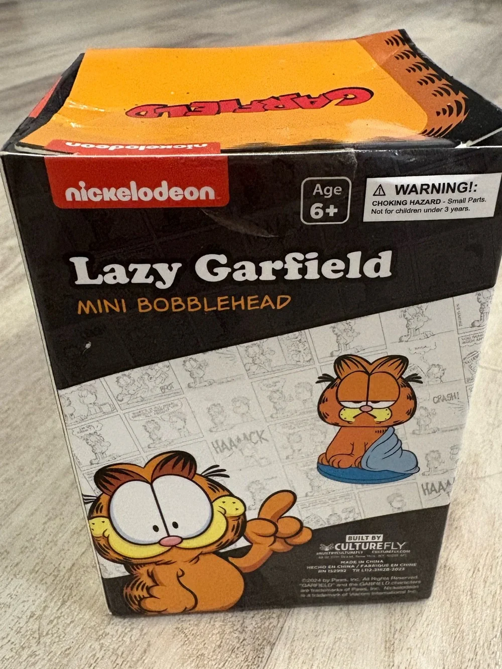 NIB Lazy Garfield Mini Bobblehead Figurine Culturefly Nickelodeon
